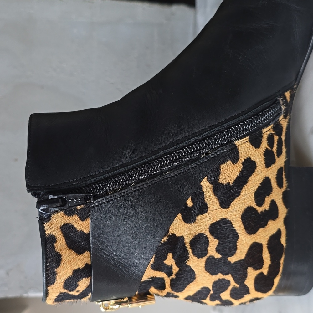 Michael Kors black leather leopard mira bootie flat ankle 8 - Picture 7 of 12